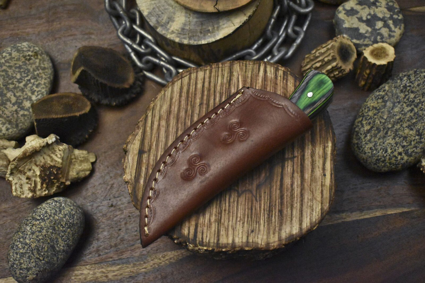 Twist Damascus Skinner Knife with Hardwood Handle and Wooden Bolster EDC Blade