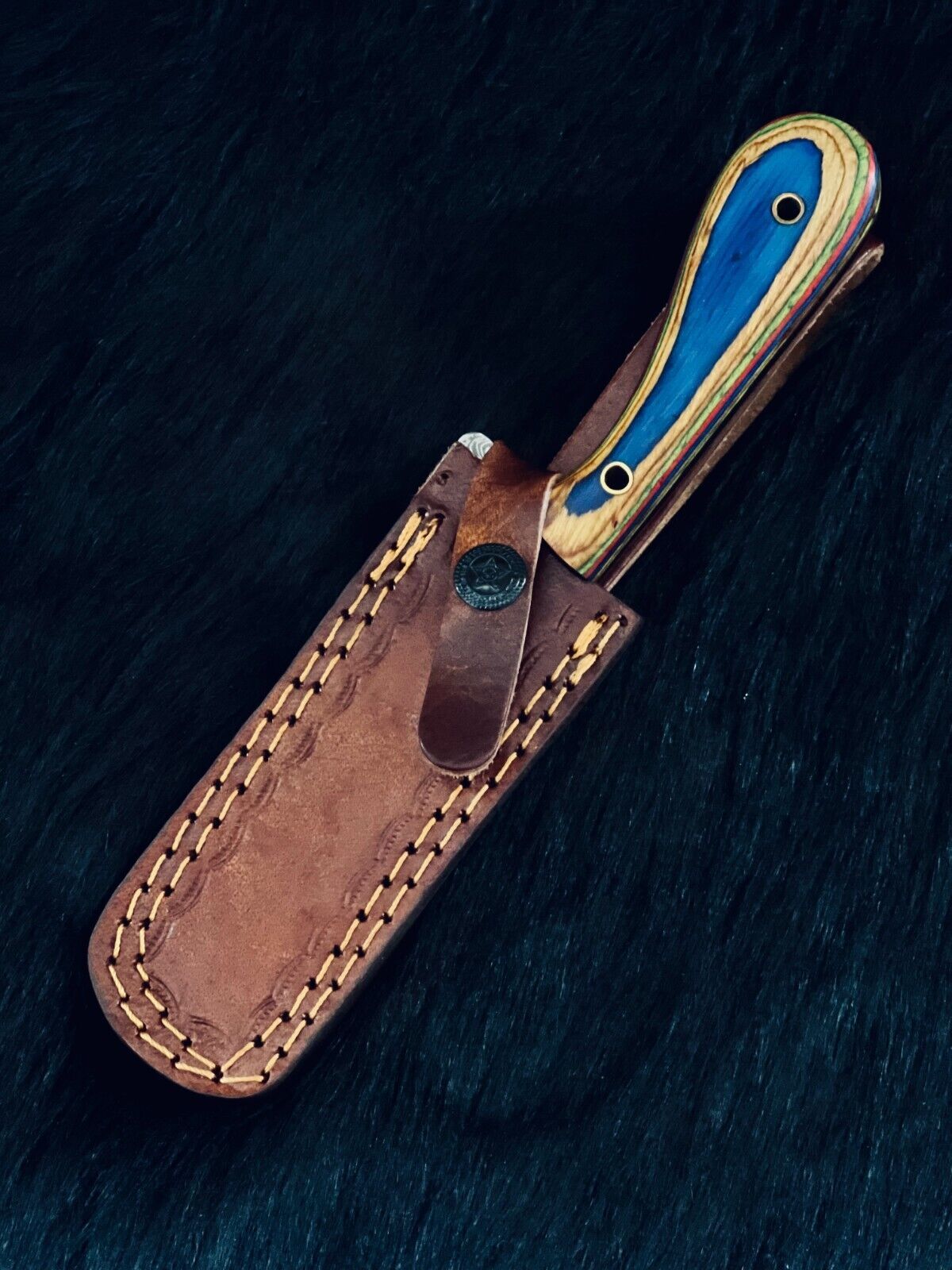 9" Cowboy Bowie Knife – Damascus Steel Blade & Wood Handle