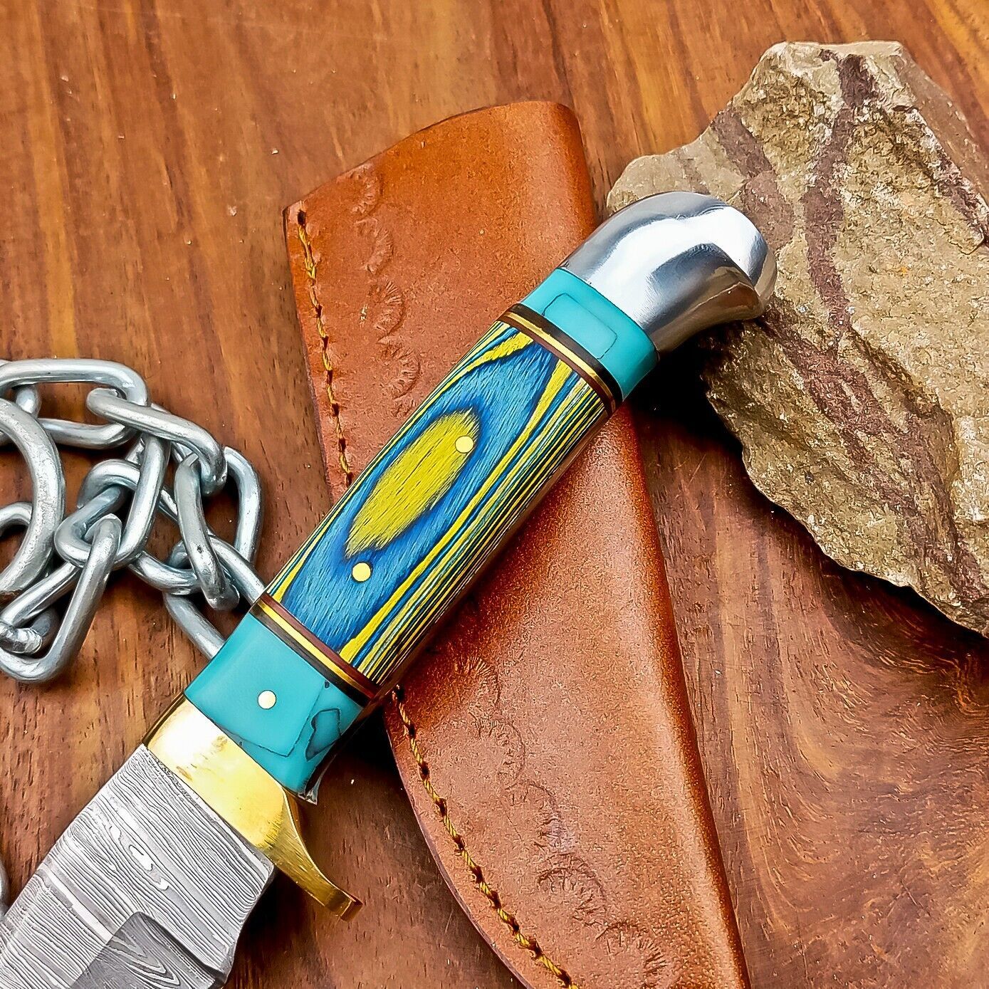 9" Damascus Steel Hunting Knife with Hardwood Handle & Leather Sheath