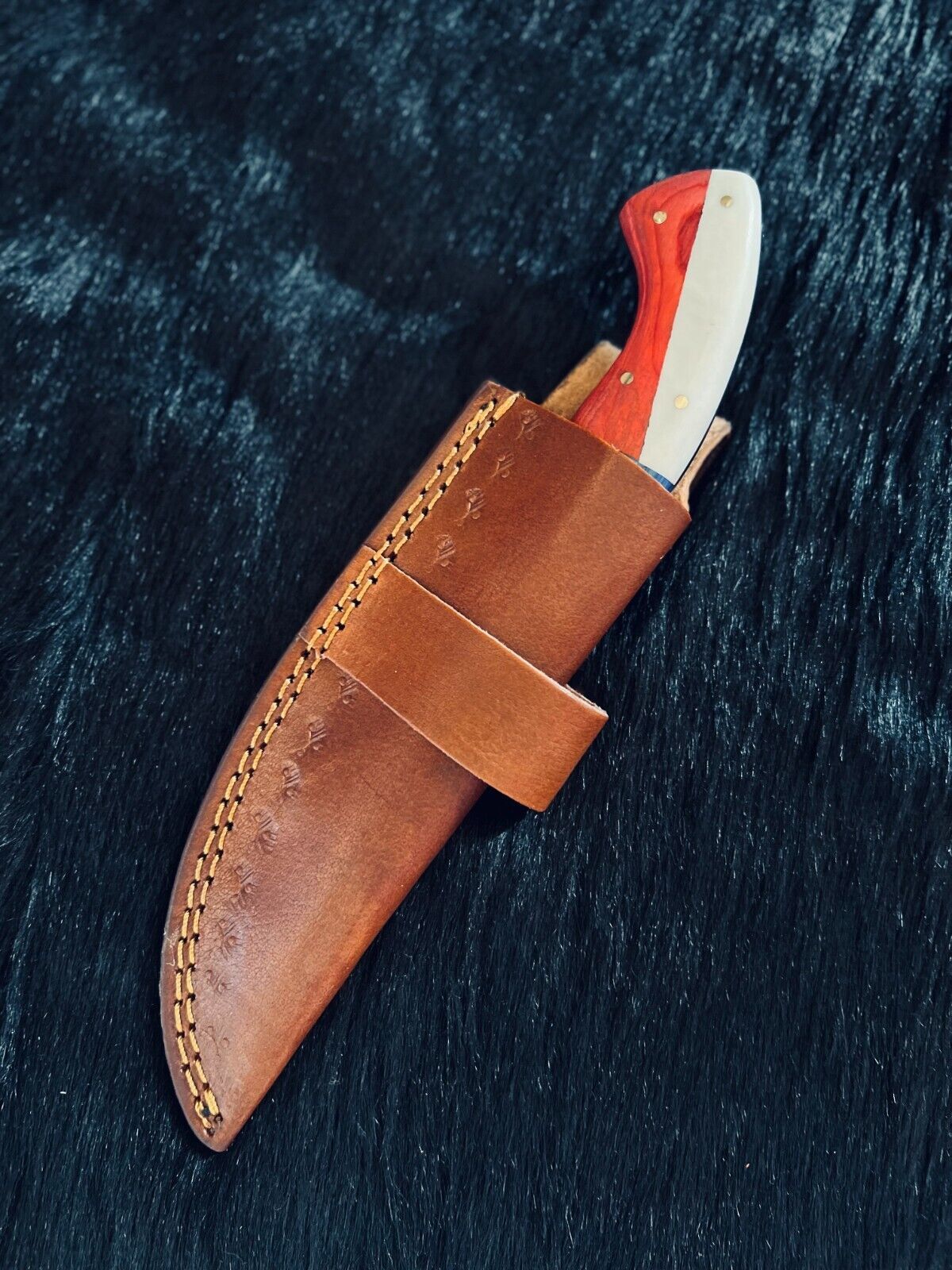 Heritage Forge 9.5 Inch Fire Damascus Steel Skinner Knife with Camel Bone and Wood Handle