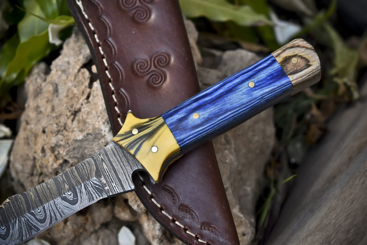 8.0" Twist Damascus Skinner Knife Hardwood Handle EDC Hunting Knife