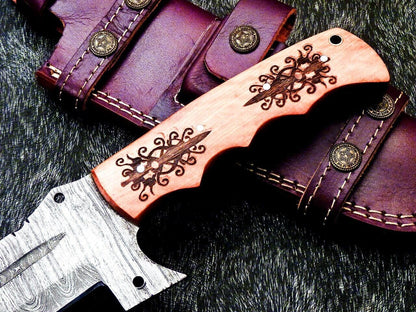 13.5 Inch Handmade Damascus Full Tang Bowie Knife with Olive Wood Handle