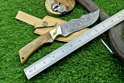 10" Hand-Forged Damascus Bowie Knife – Wooden Handle & Brass Bolster
