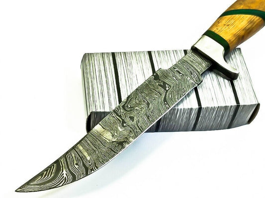 12.7" Handmade Damascus Steel Bowie Knife – Hardwood Handle, Steel Guard & Leather Sheath