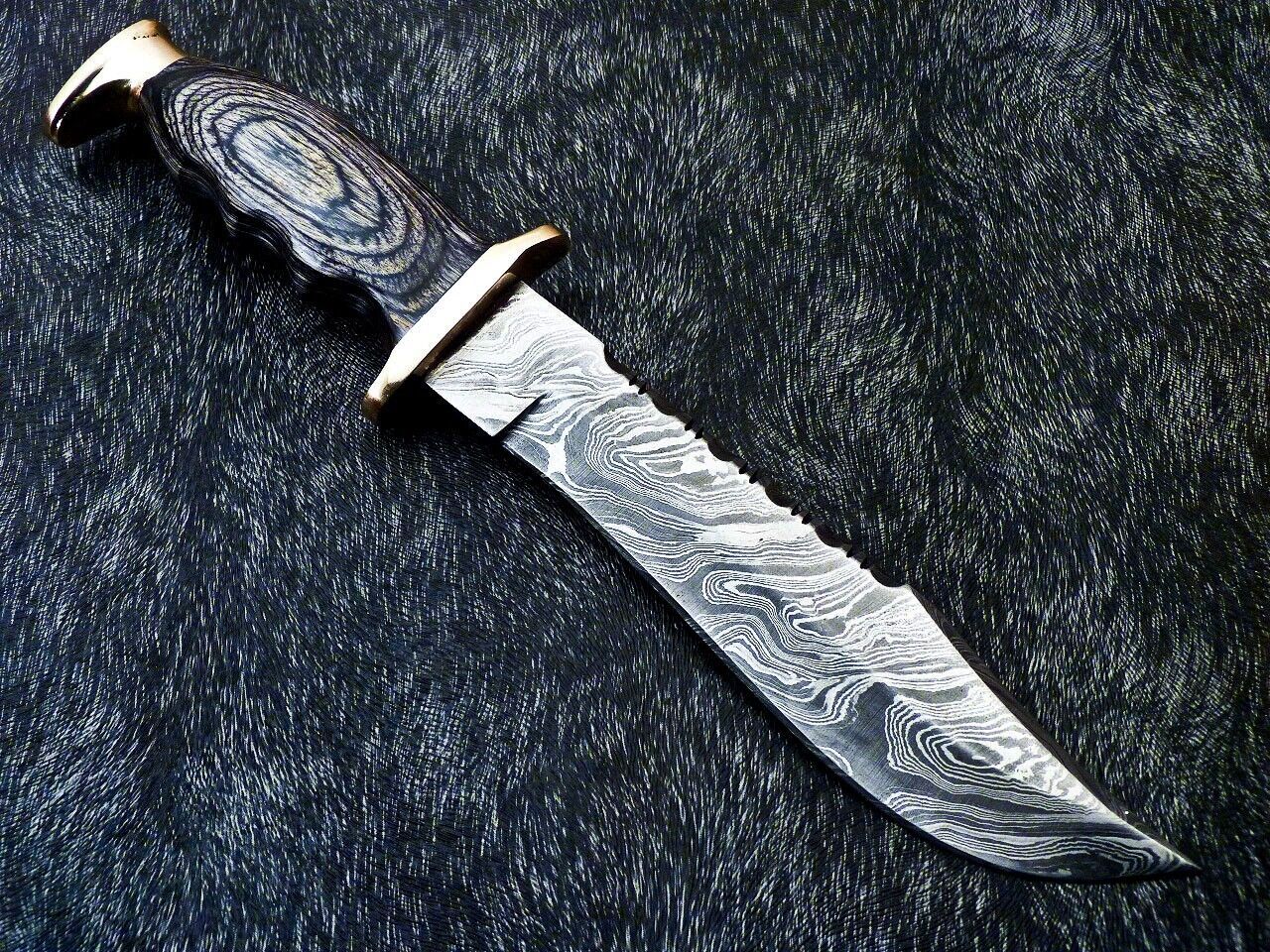 Custom Handmade Damascus Steel Bowie Knife with Hardwood Handle and Brass Bolster