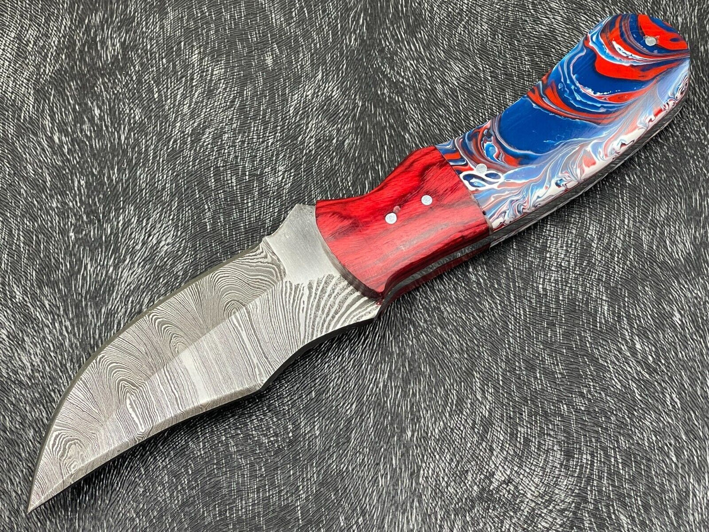 9" Damascus Steel Bowie Knife – Resin & Hardwood Handle with Leather Sheath