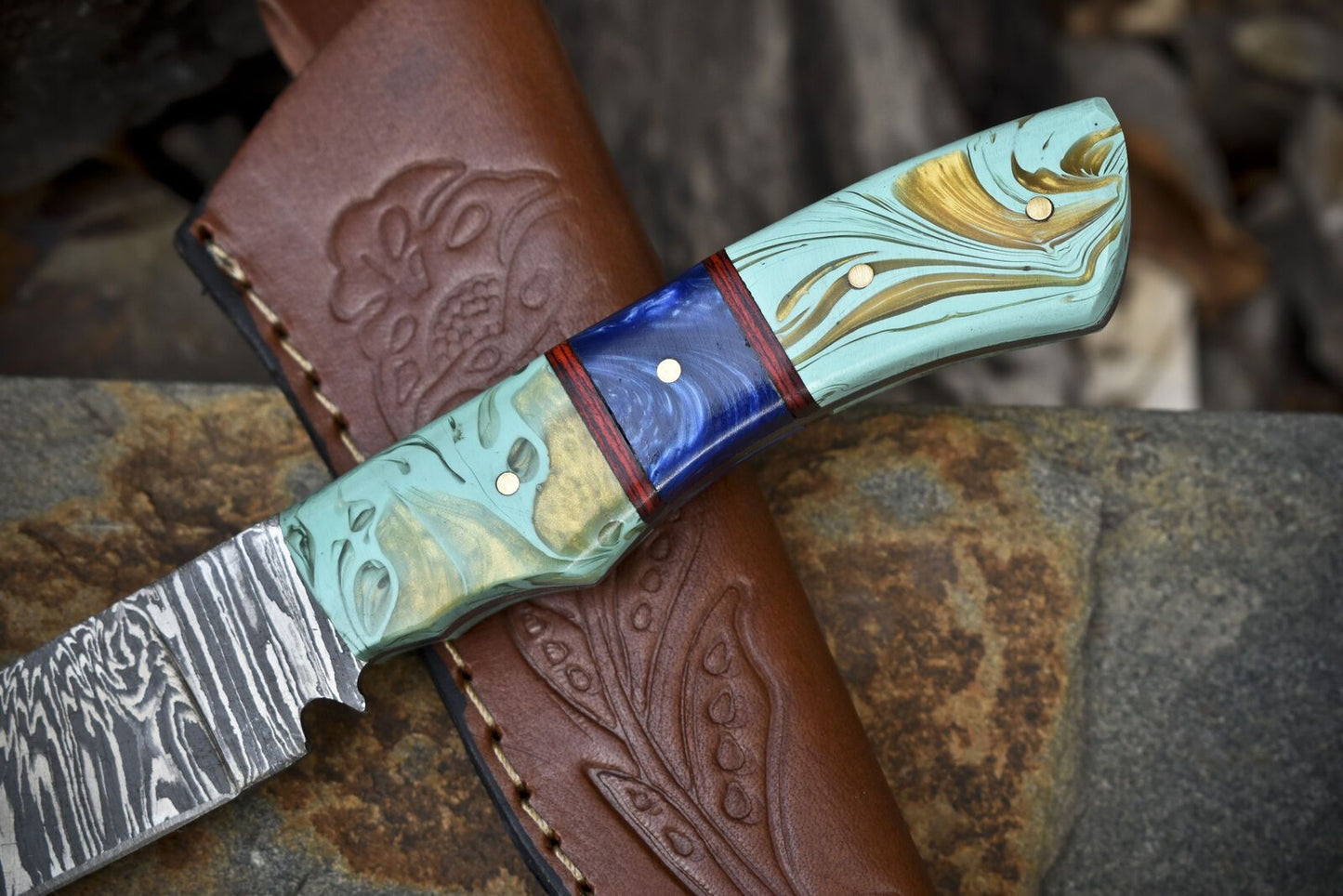 Twist Pattern Damascus Skinner Knife with Micarta Handle – Handmade Tactical Hunting Knife