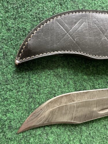 Heritage Forge Vintage 12 Inch Handmade Damascus Bowie Knife with Aged Wood Grip