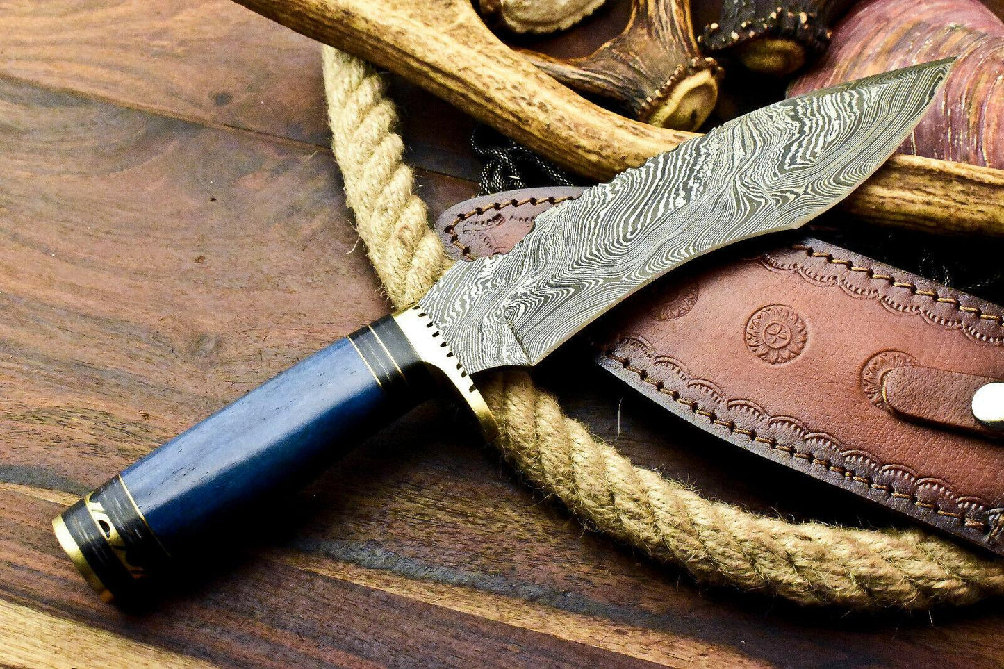 Handmade Damascus Steel Bowie Knife – Camel Bone Handle & Leather Sheath