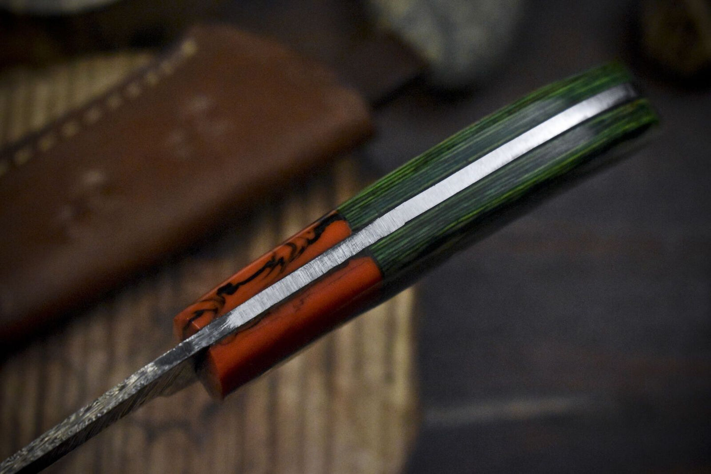 Hand Crafted Skinner Knife with Gut Hook Twist Damascus Hard Wood Hunter