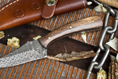 Forged Skinner Knife Ladder Damascus Walnut Wood EDC Collectible w/ Leather Sheath Handmade