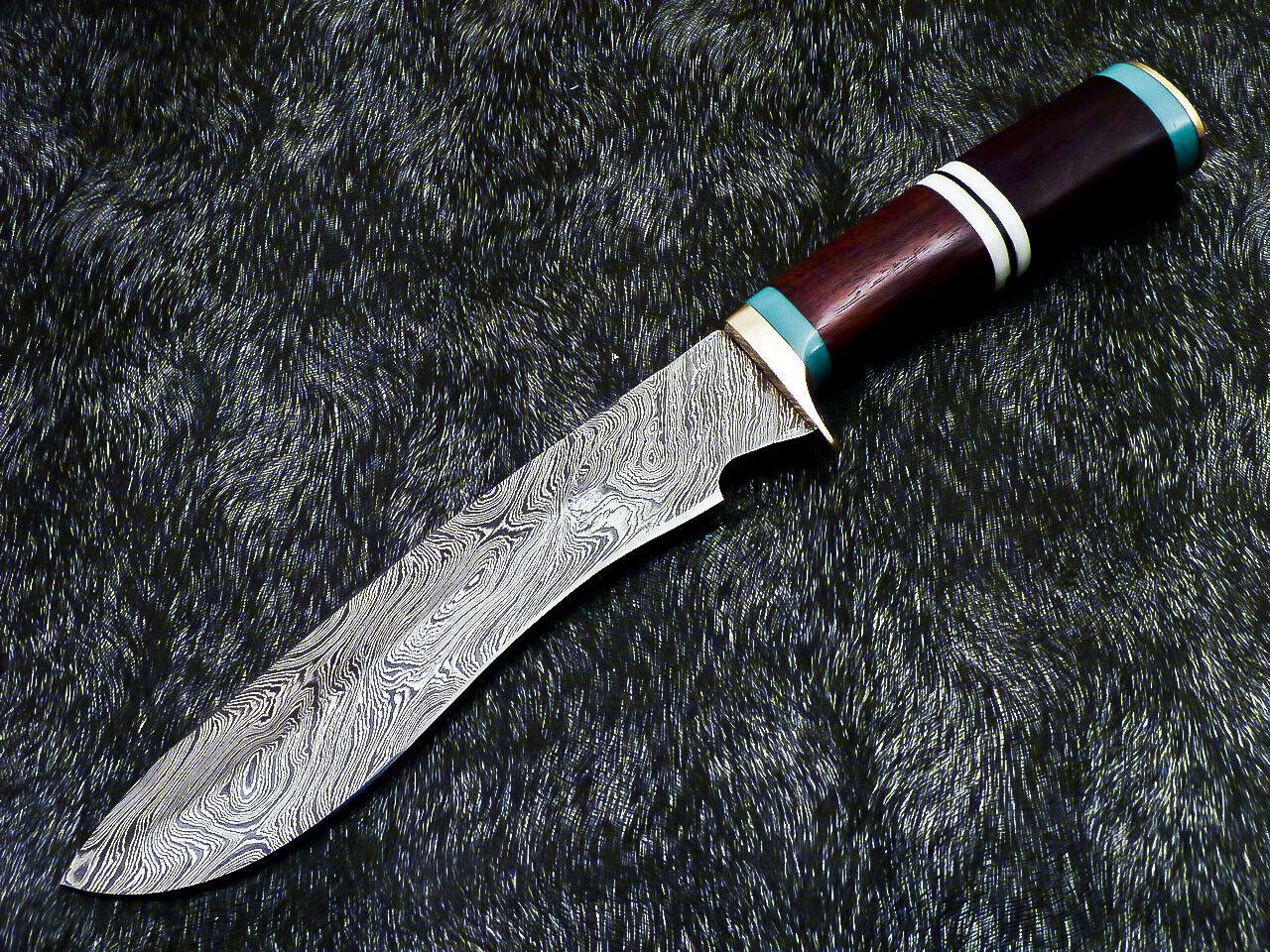 The Forest Warden: 12.75" Hand-Forged Damascus Hunting Knife with Natural Wood Grip