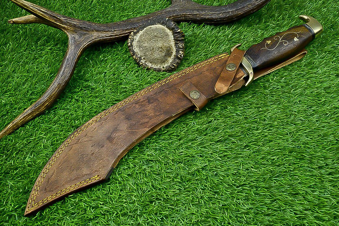 19 Inch Handmade Damascus Steel Curved Blade Hunting Knife with Natural Wood Handle
