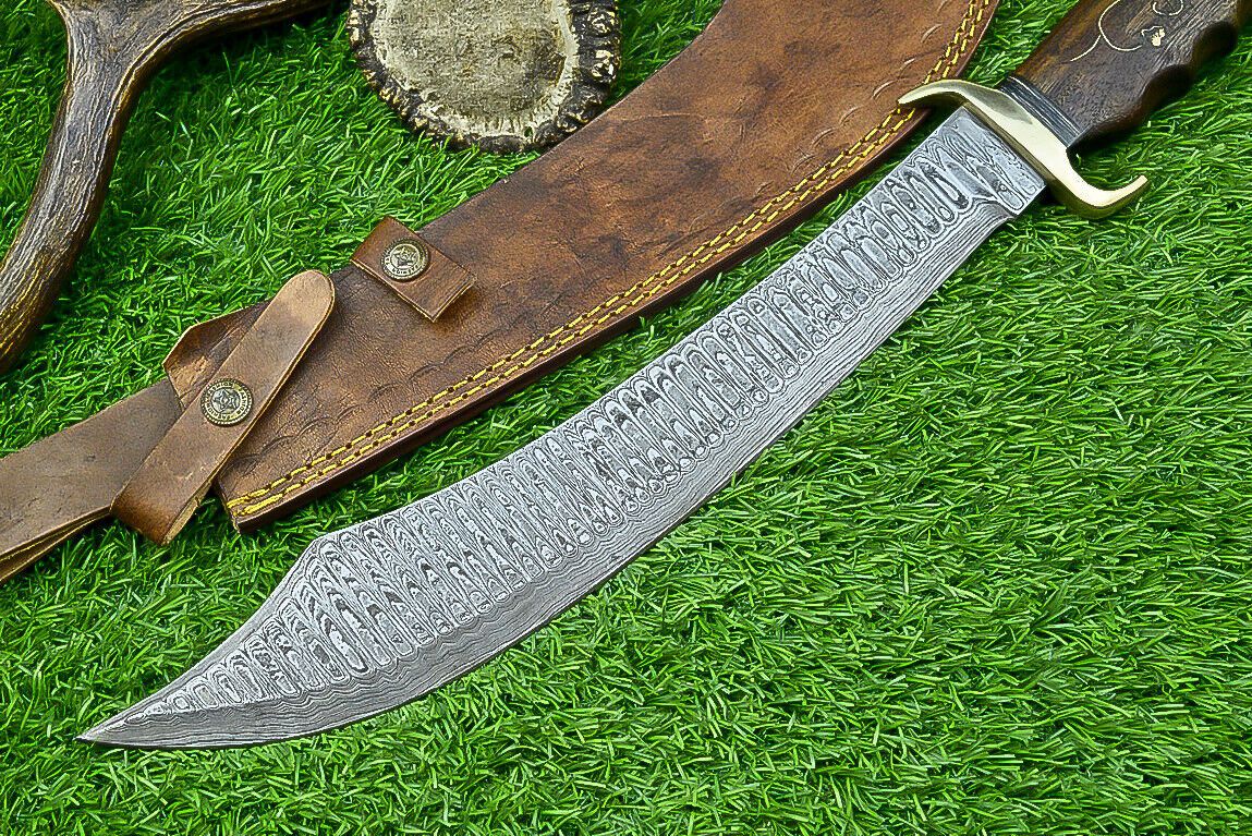 19 Inch Handmade Damascus Steel Curved Blade Hunting Knife with Natural Wood Handle