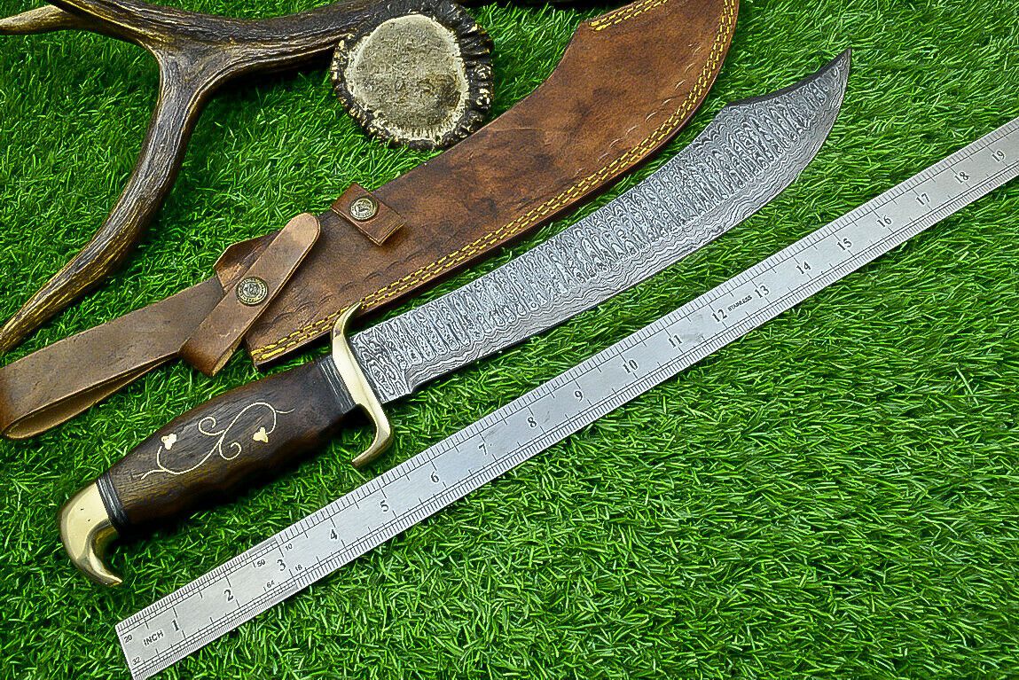 19 Inch Handmade Damascus Steel Curved Blade Hunting Knife with Natural Wood Handle