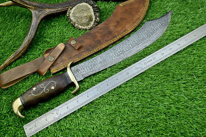 19 Inch Handmade Damascus Steel Curved Blade Hunting Knife with Natural Wood Handle