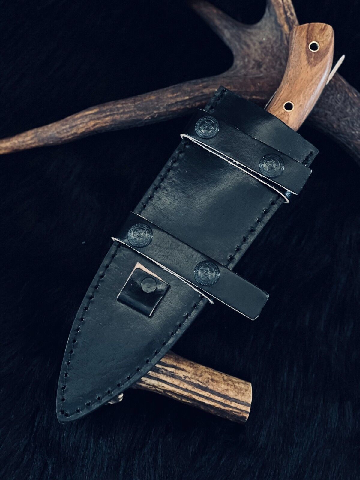 9" Handmade D2 Steel Bowie Knife – Camel Bone & Wood Handle