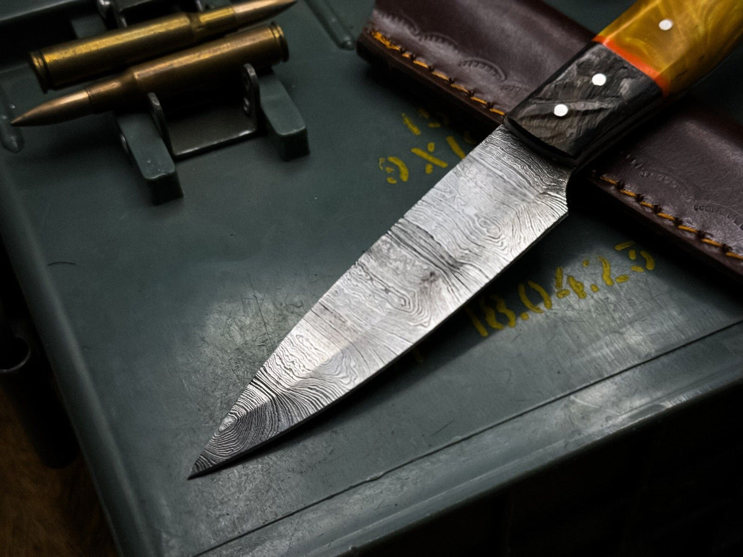 Handmade Damascus Steel Vegetable Chef Knife – Resin Handle with Cowhide Sheath