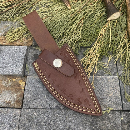 8" Damascus Steel Bowie – Hand-Forged EDC Hunting Knife with Wood Handle & Leather Sheath