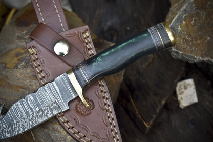 Twist Damascus Skinner Knife with Gut Hook Corian Handle Brass Guard EDC