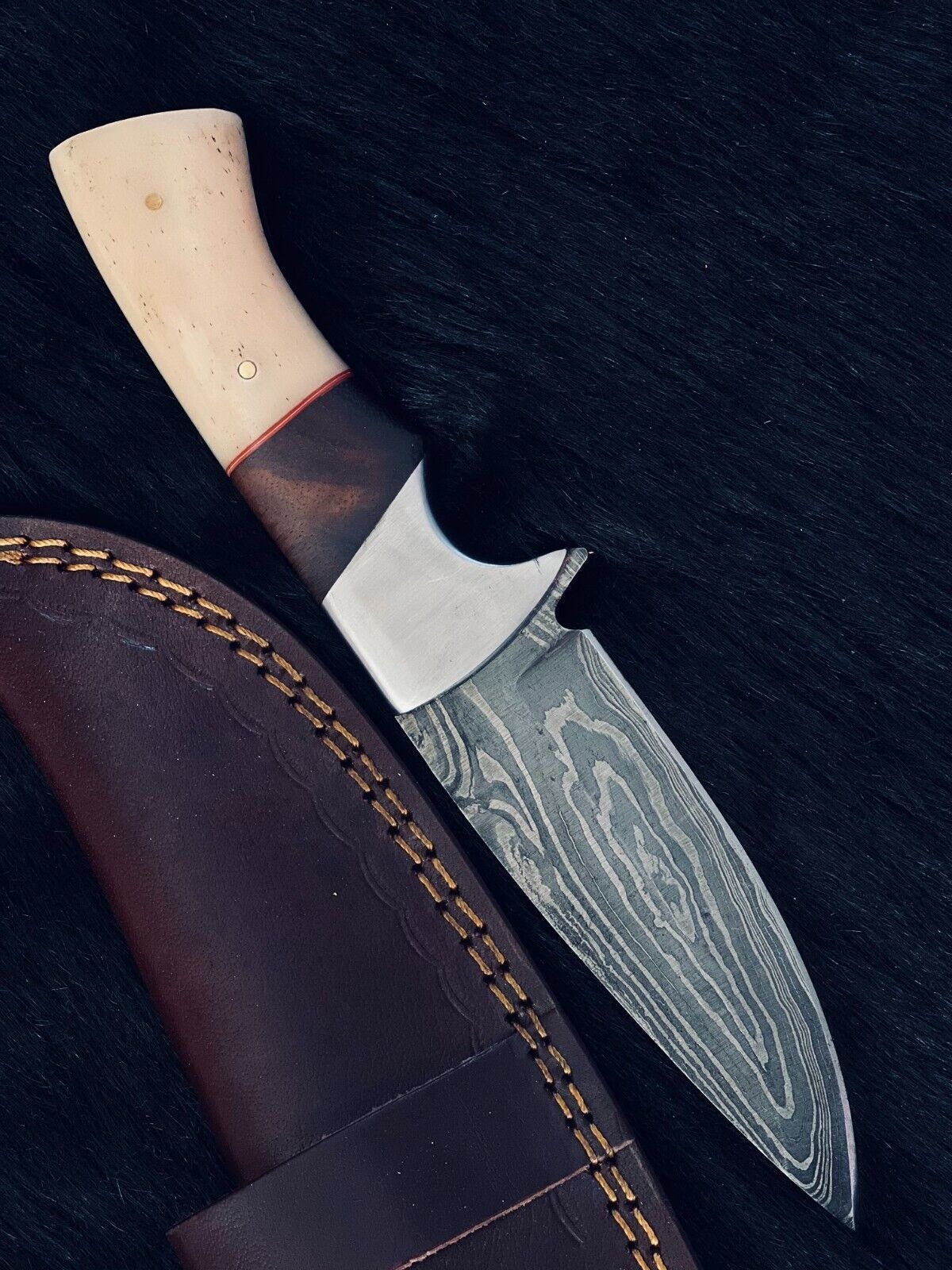 Heritage Forge 9 Inch Twist Damascus Skinner Knife with Camel Bone and Wood Handle