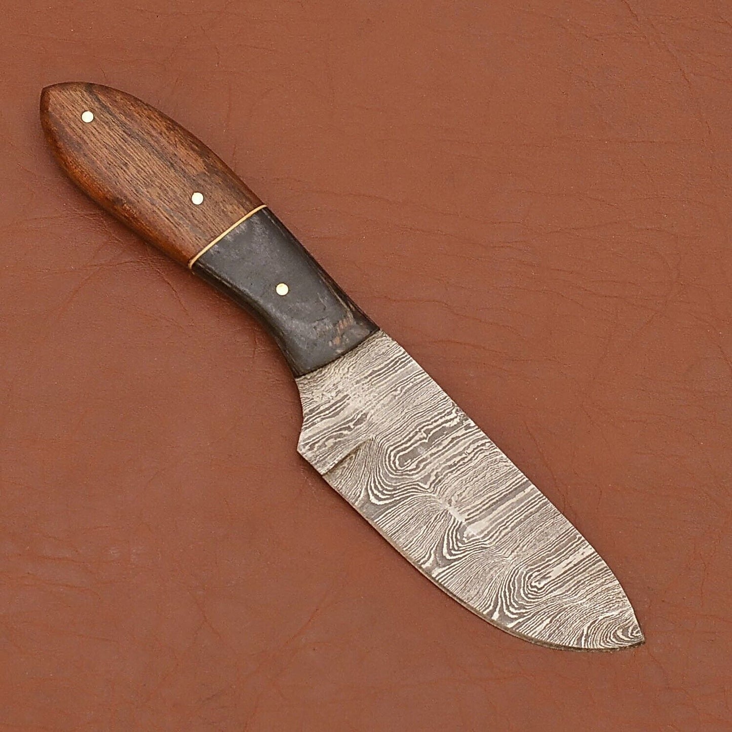 Custom Damascus Steel Skinner Knife with Wood Handle for Hunting Camping and Survival