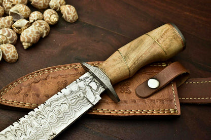 13" Damascus Bowie Knife with Walnut Wood Handle & Leather Sheath