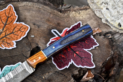 Custom Twist Damascus Skinner Knife – Hardwood Handle with Wooden Bolster & Leather Sheath