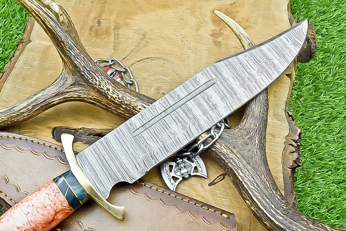 17" Damascus Steel Bowie Knife – Resin Handle & Leather Sheath