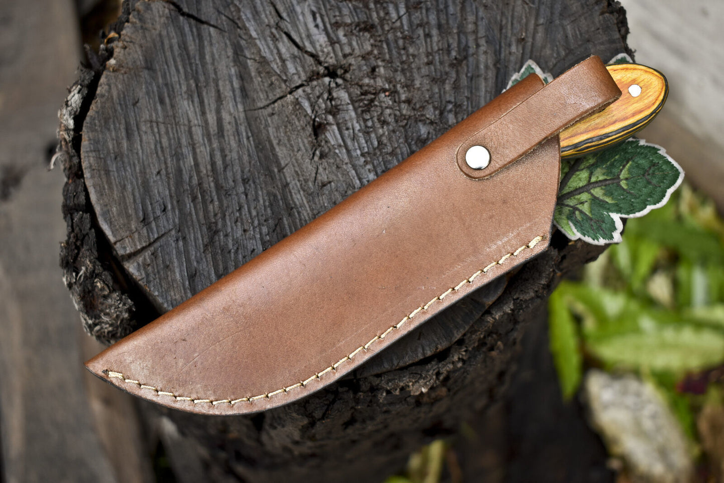 8.5" Twist Damascus Skinner Knife Hardwood Handle Survival Knife with Sheath