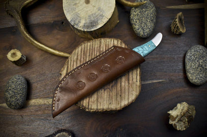 9.5" Twist Damascus Skinner Knife with Corian Handle and Steel Bolster – Unique Fishing Blade