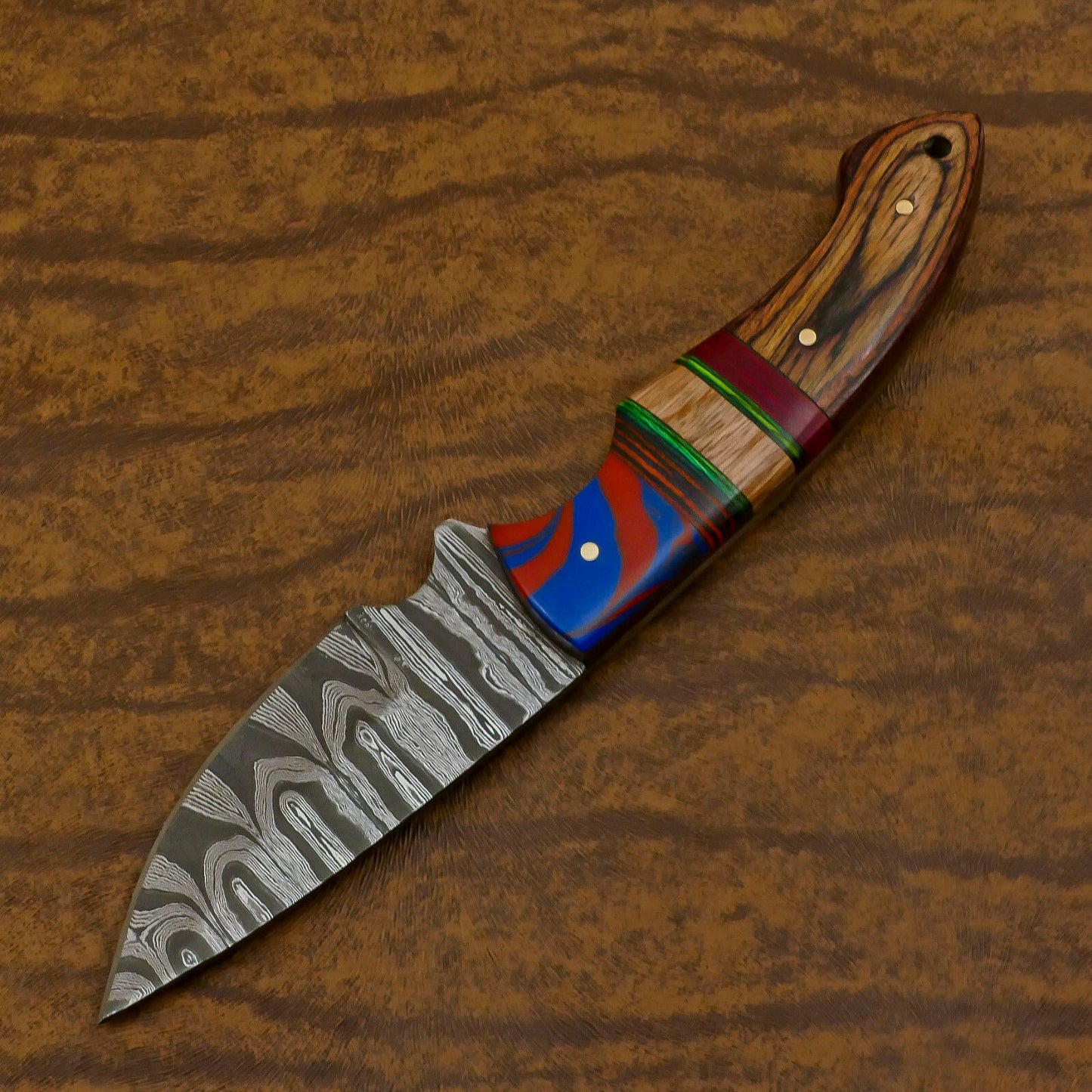 Custom Handmade Damascus Skinner Hunting Knife with Resin and Wood Handle – Fixed Blade EDC Knife