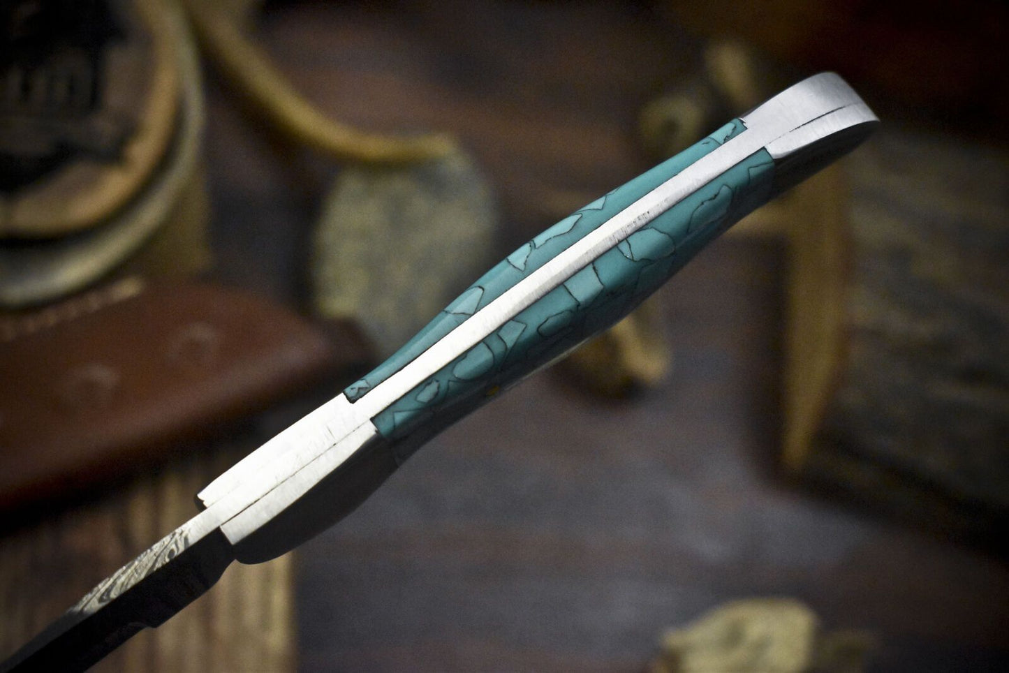 Handmade Twist Damascus Skinner Knife with Corain Handle for Everyday Carry