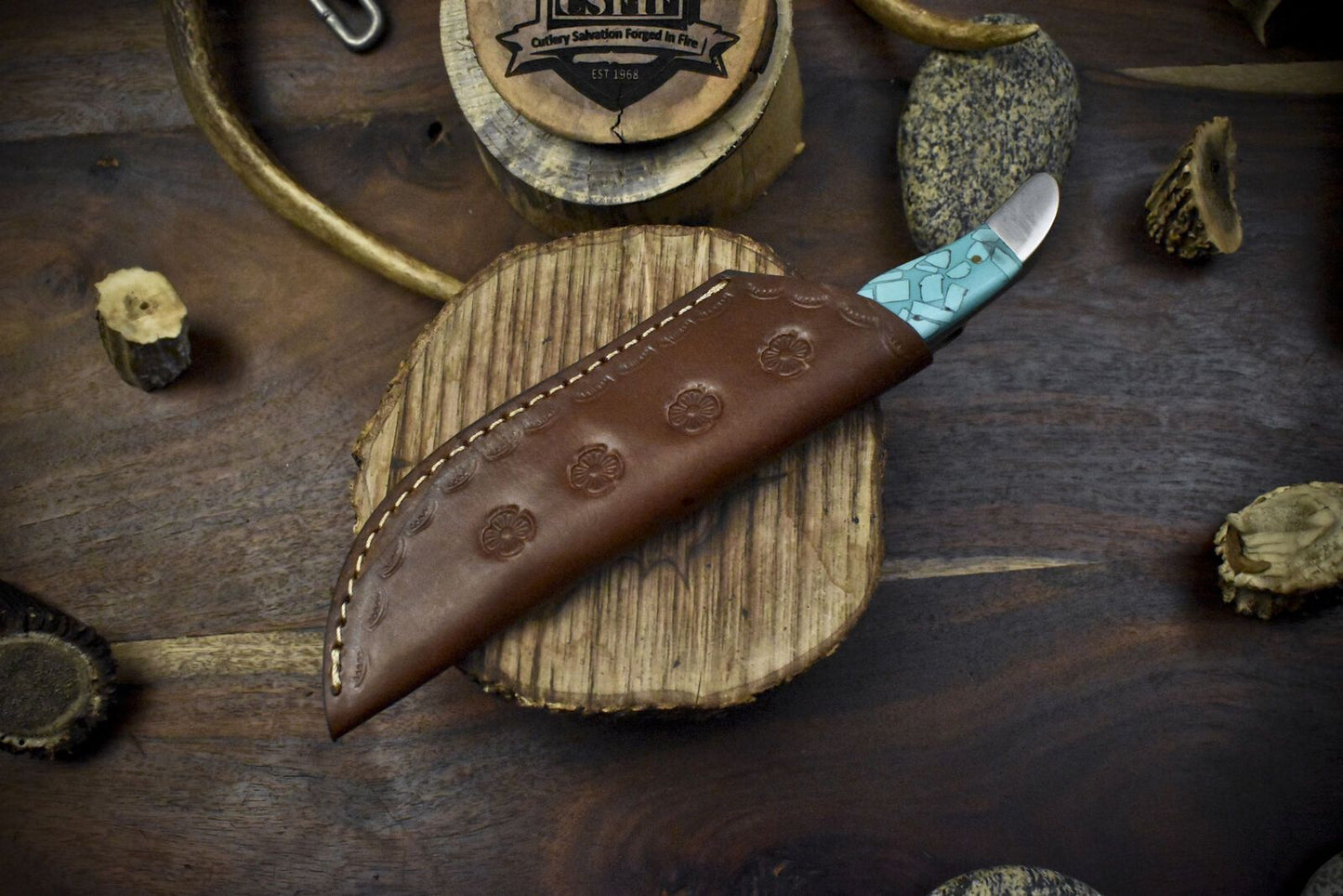 Handmade Twist Damascus Skinner Knife with Corain Handle for Everyday Carry