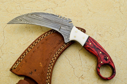 Handmade Best Karambit Knife Full Tang Damascus Steel Hunting Knife With Wood and Resin Handle
