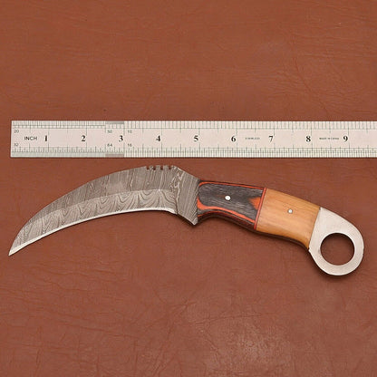 Handmade Damascus Karambit Damascus Steel Karambit Hunting Knife with Wood Handle
