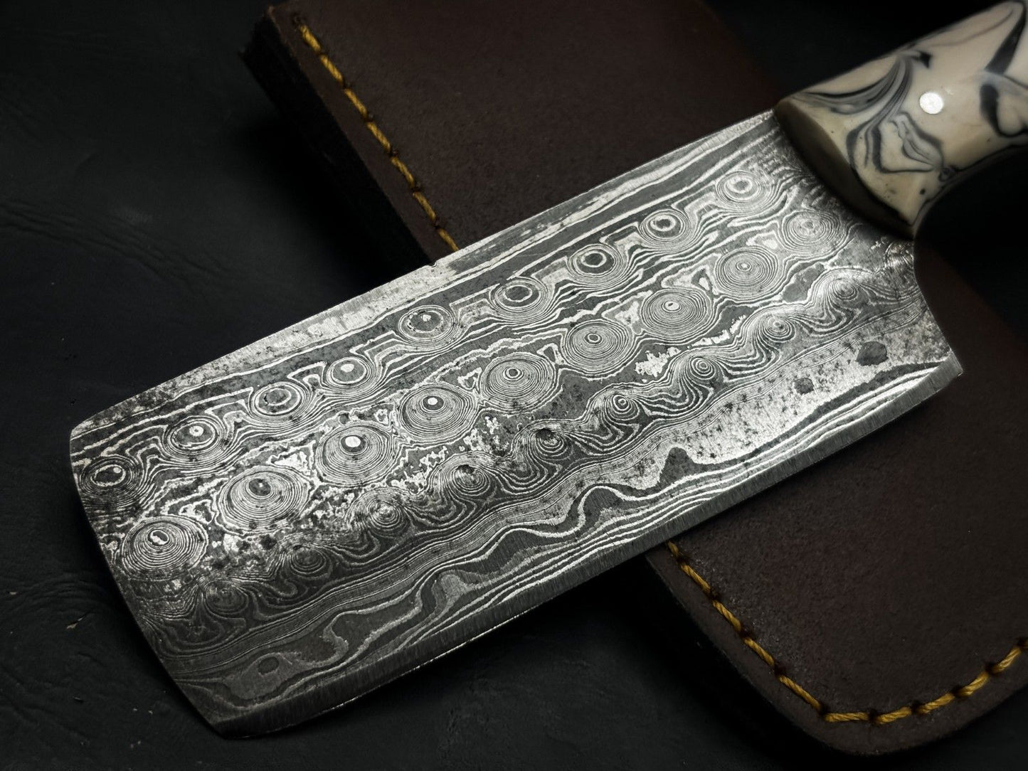 Handmade Damascus Steel Kitchen Chef Cleaver Knife – Resin Handle with Cowhide Sheath