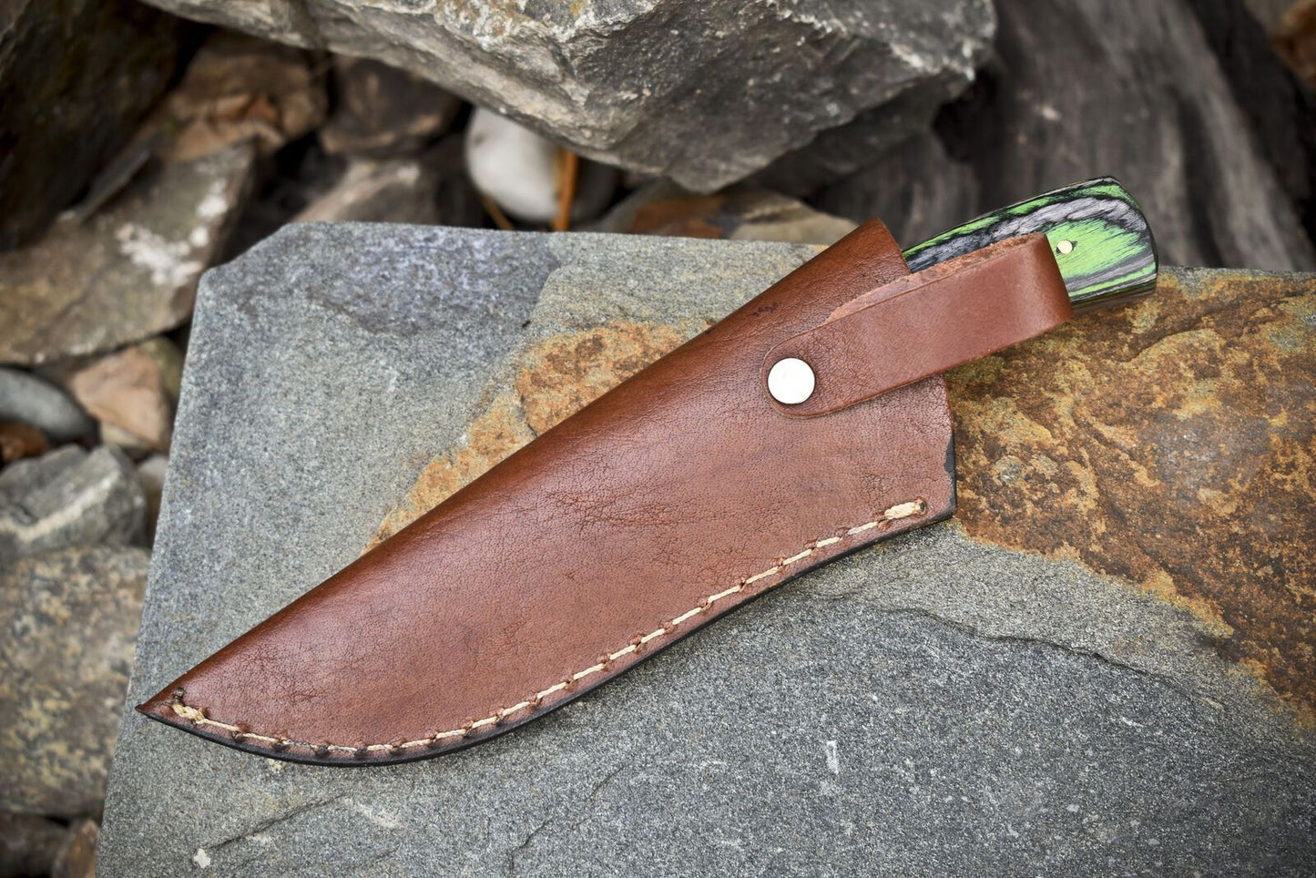 Twist Damascus Skinner Knife with Hardwood Handle – Handmade 8" Fixed Blade Hunting Gift Knife