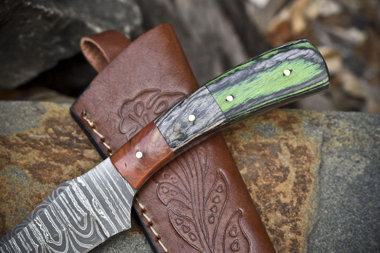 Twist Damascus Skinner Knife with Hardwood Handle – Handmade 8" Fixed Blade Hunting Gift Knife