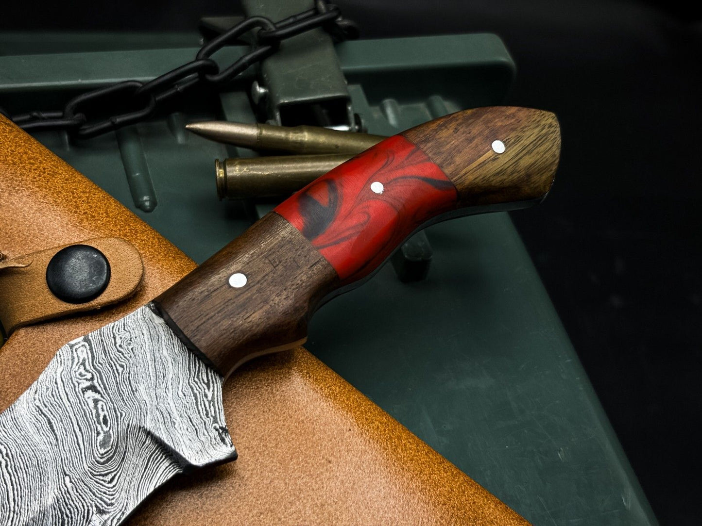 Handmade Damascus Steel Hunting Tracker Knife – Wood Handle, Cow Leather Sheath