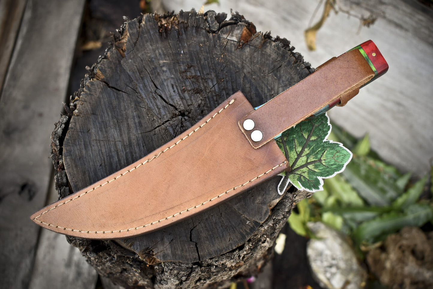 11.5 in Handmade Hunting Skinner Knife Twist Damascus Hard Wood Outdoor