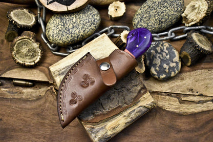Twist Damascus Skinner Knife with Gut Hook and Corian Handle – Custom Handmade Hunter with Leather Sheath