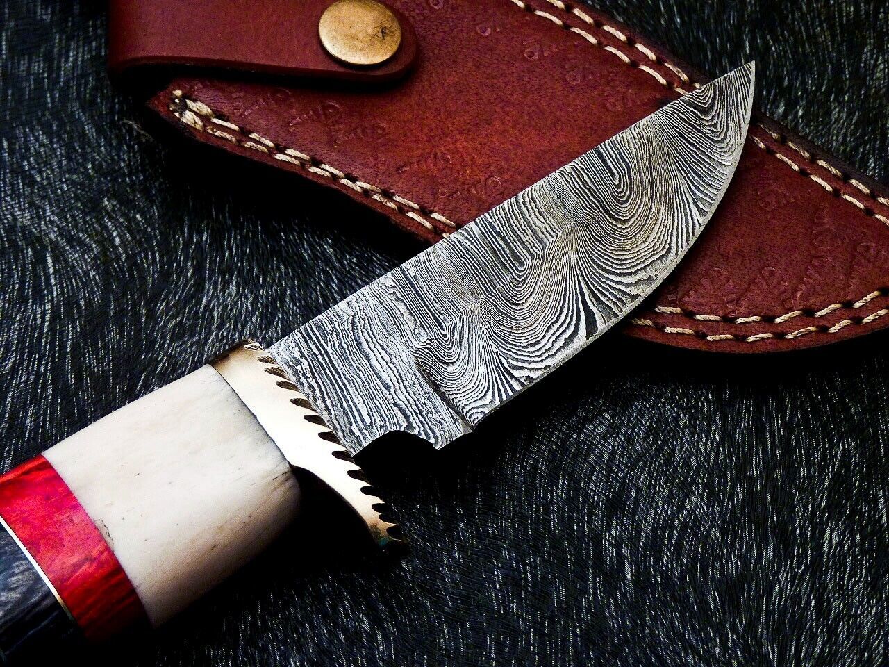 9" Custom Handmade Damascus Bowie Knife – Camel Bone & Hardwood Handle
