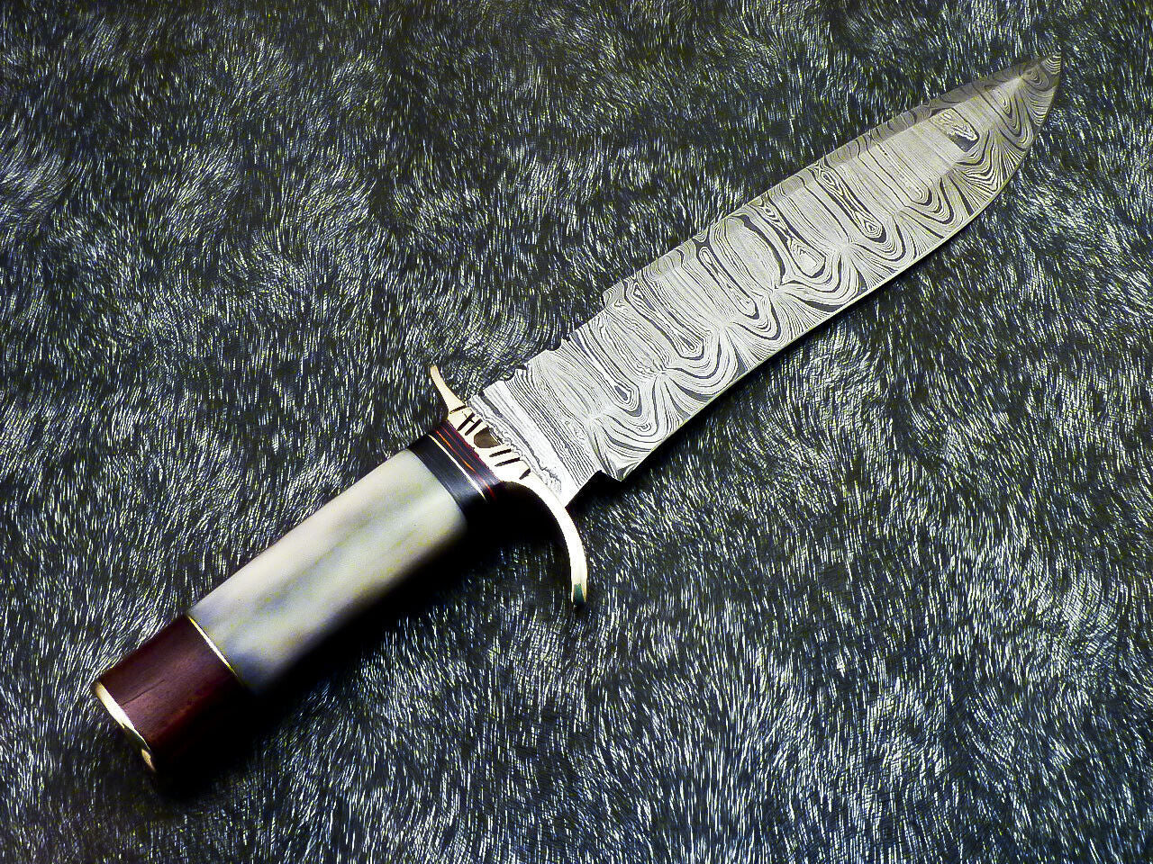 15" Hand Forged Damascus Bowie Hunting Knife – Stained Camel Bone & Wood Handle