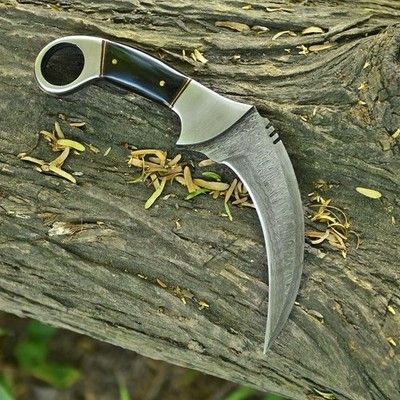 Custom Handmade Damascus Karambit Knife Full Tang Damascus Steel Knife with Sheath