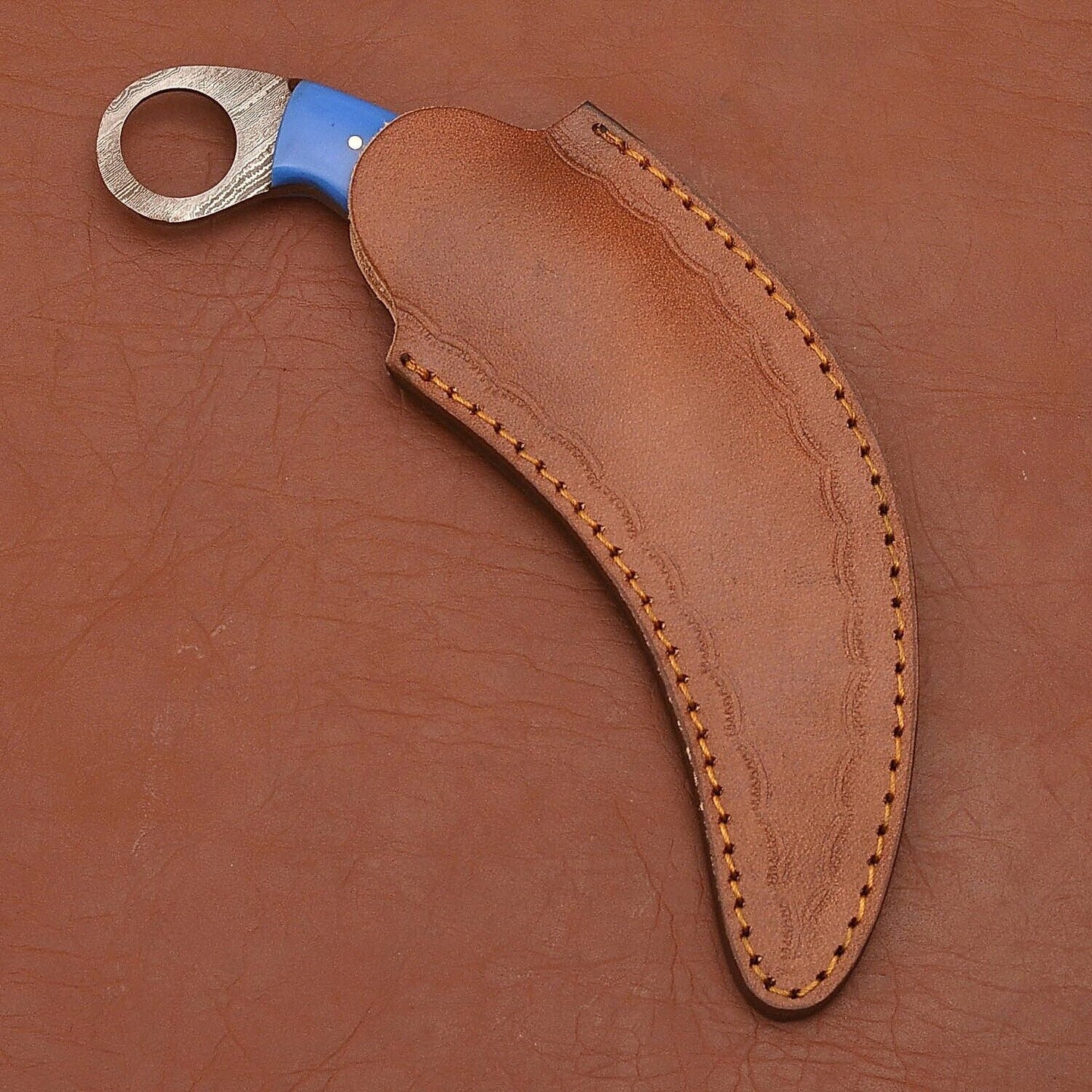 Handmade Damascus Karambit Knife Karambit Damascus Steel Knife with Wood and Resin Handle