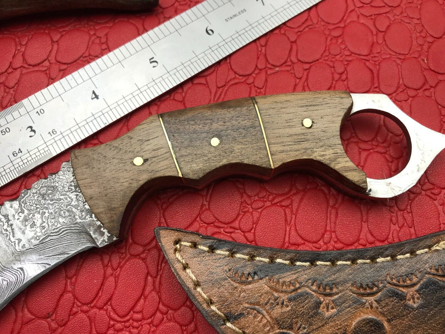 Best 8" Damascus Karambit Knife Full Tang Damascus Steel Karambit with Wood Handle