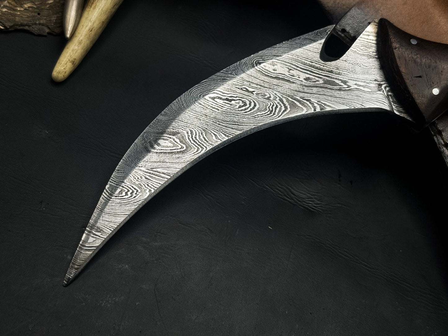 10" Handmade Damascus Karambit Knife Best Karambit Knife With Wood Handle