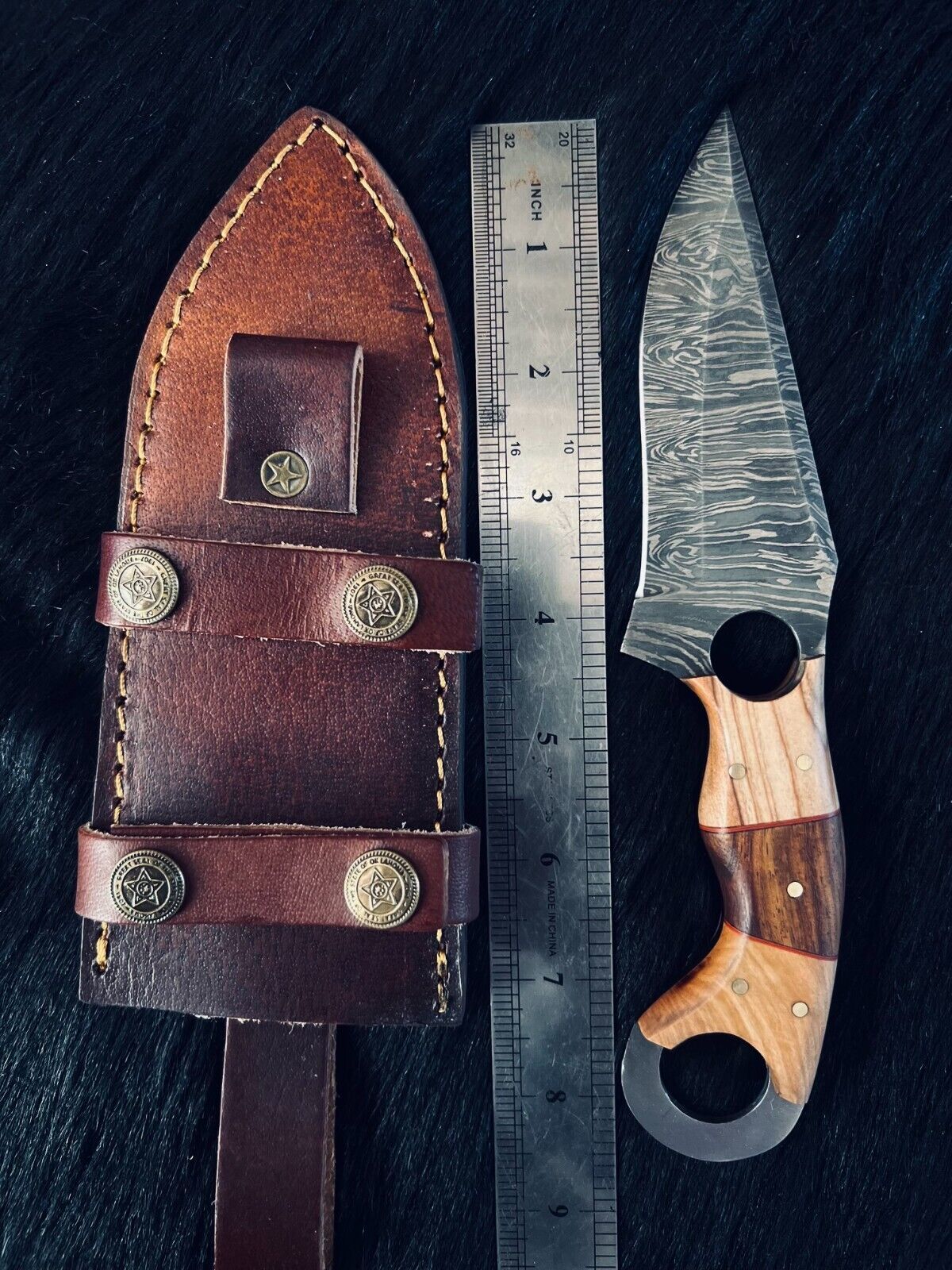 8.5" Twist Damascus Steel Bowie Hunting Knife – Camel Bone & Wood Handle