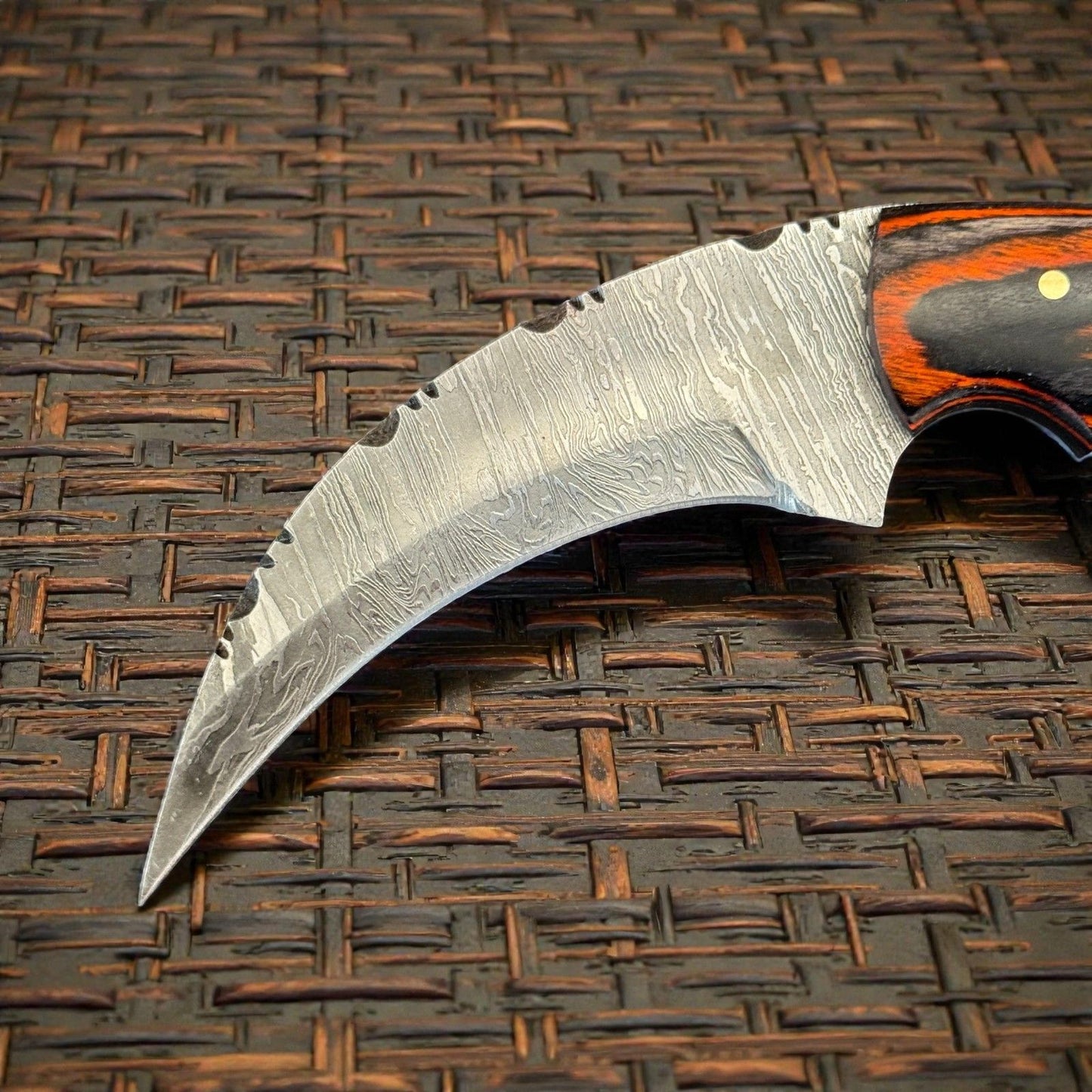 7" Damascus Karambit Damascus Steel Karambit Drop Point Hunting Knife With Pakkawood Handle